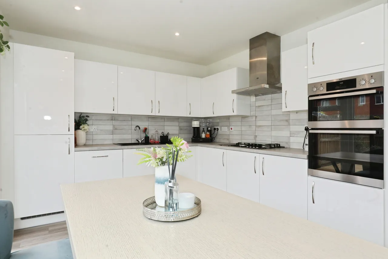 Mandarin Place, Crewe, photo 5