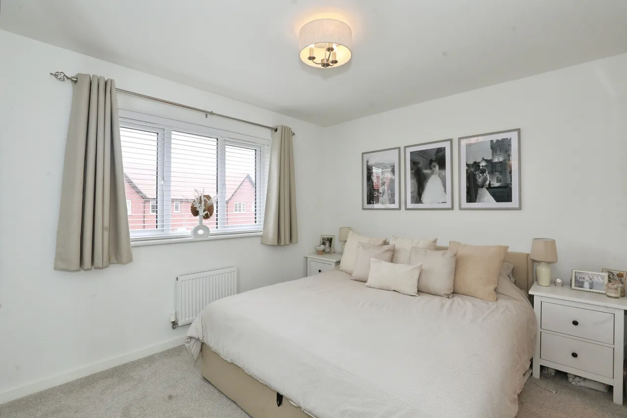 Mandarin Place, Crewe, photo 8
