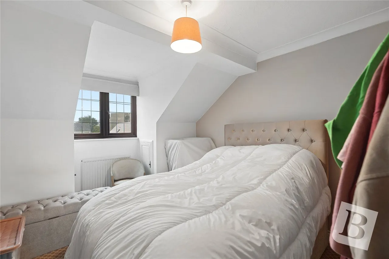 Swan Lane, Wickford, Essex, SS11, photo 11