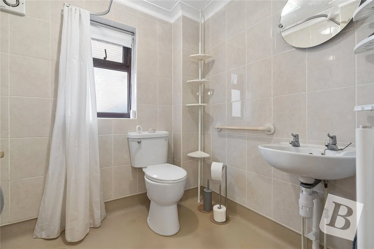 Swan Lane, Wickford, Essex, SS11, photo 13