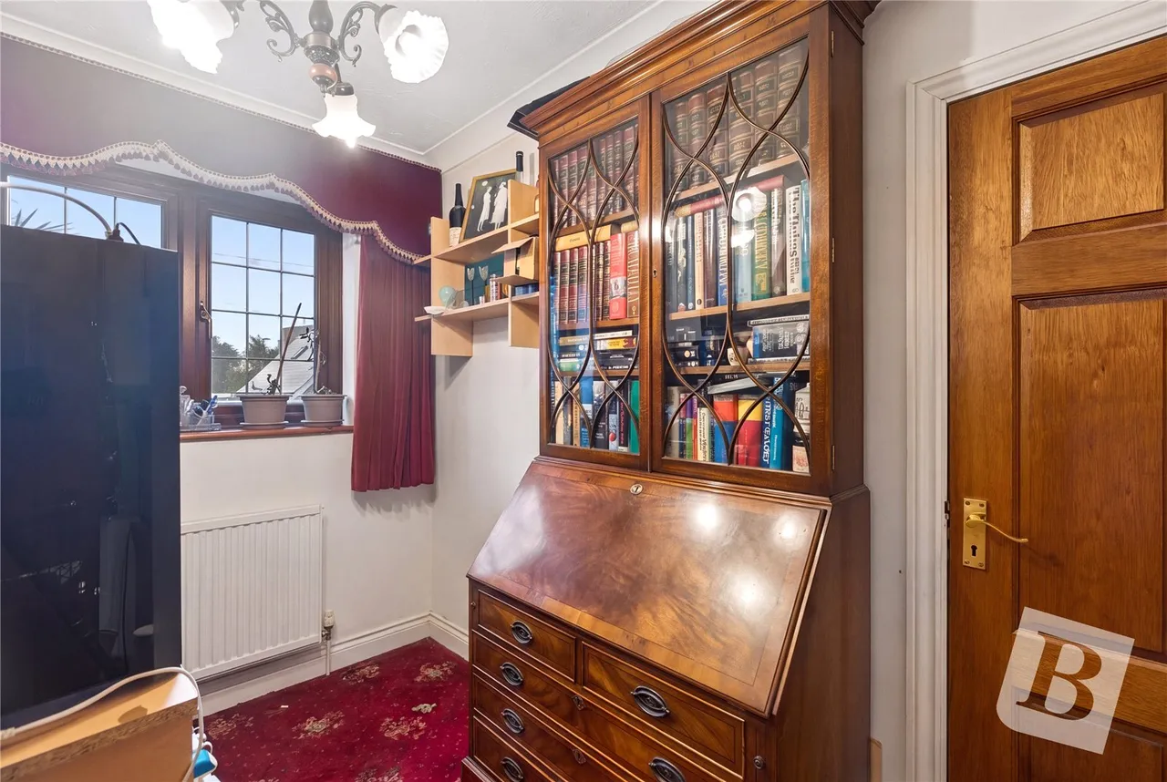 Swan Lane, Wickford, Essex, SS11, photo 12