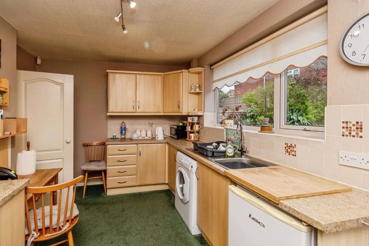 Kingfisher Drive, Hednesford, Cannock, WS12, photo 8