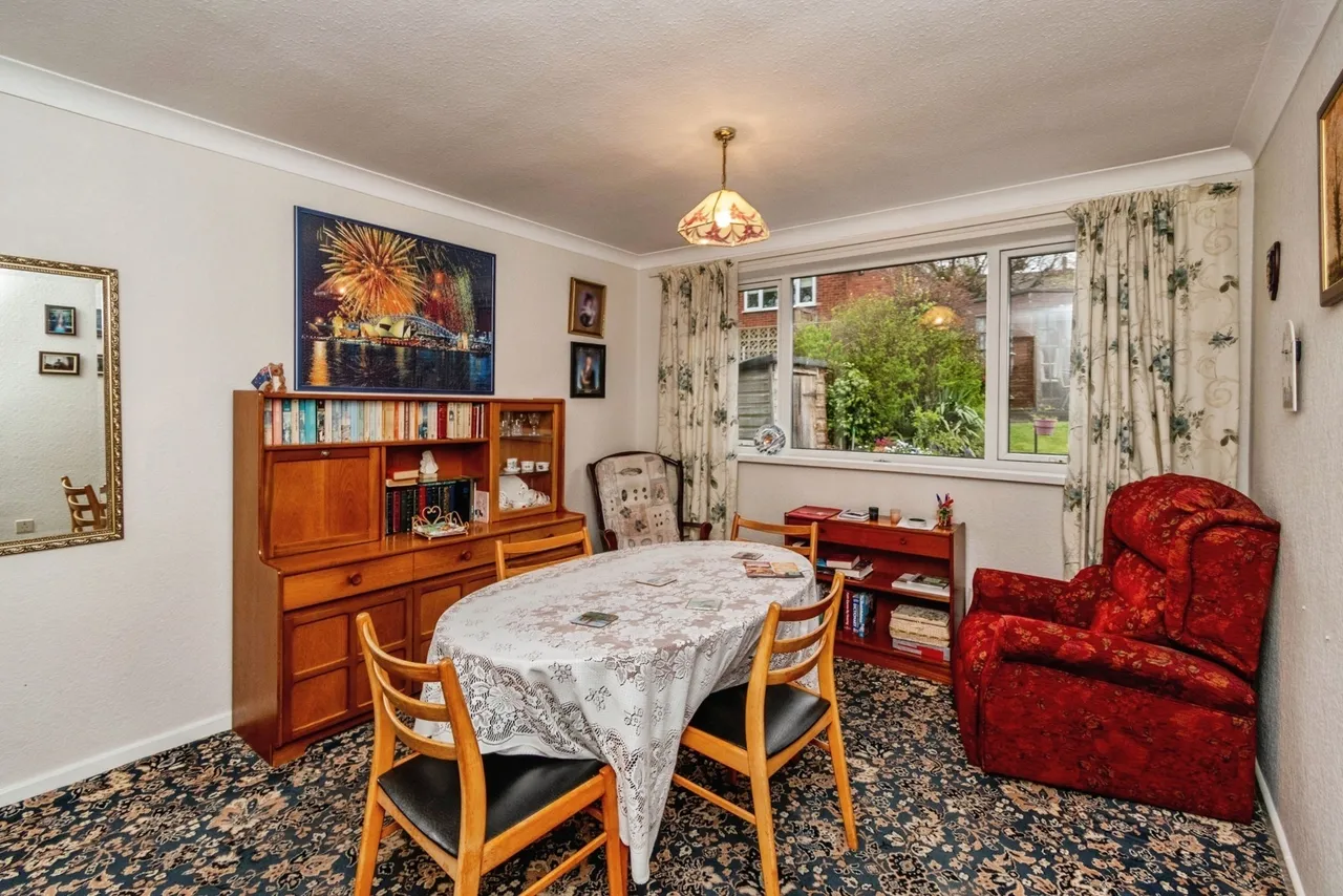 Kingfisher Drive, Hednesford, Cannock, WS12, photo 6