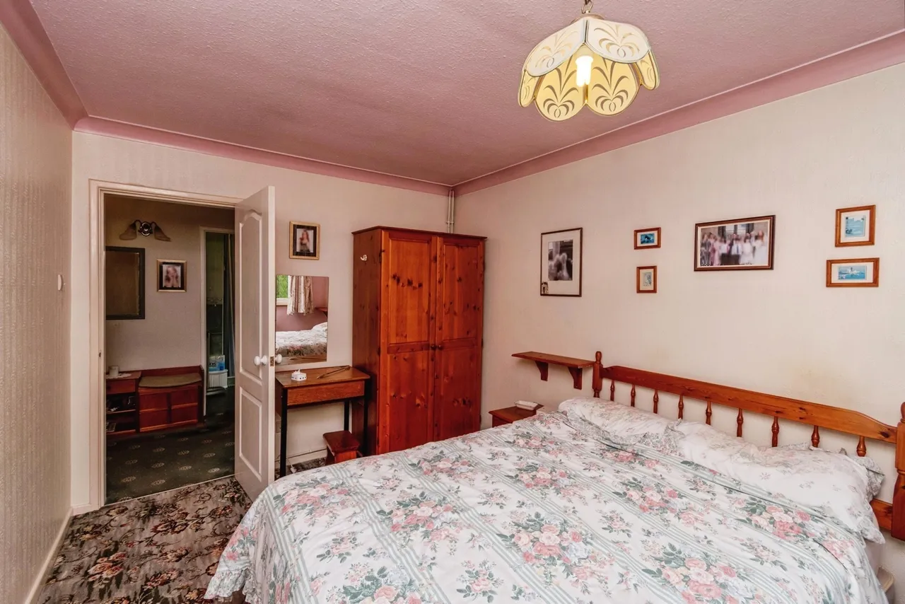 Kingfisher Drive, Hednesford, Cannock, WS12, photo 11