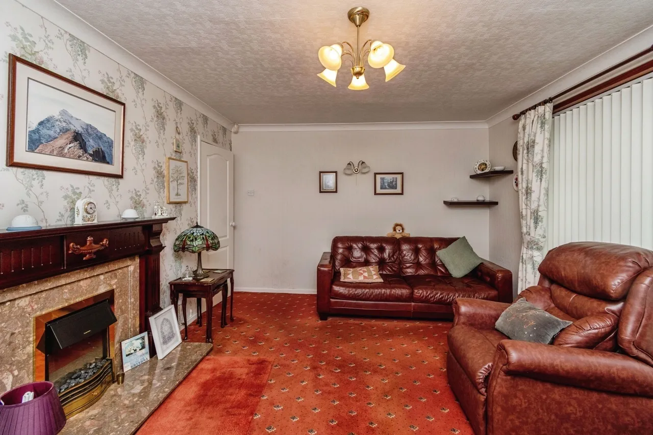 Kingfisher Drive, Hednesford, Cannock, WS12, photo 5