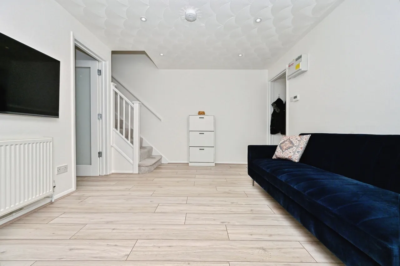 Mount Pleasant Road, Luton, Bedfordshire, LU3, photo 4