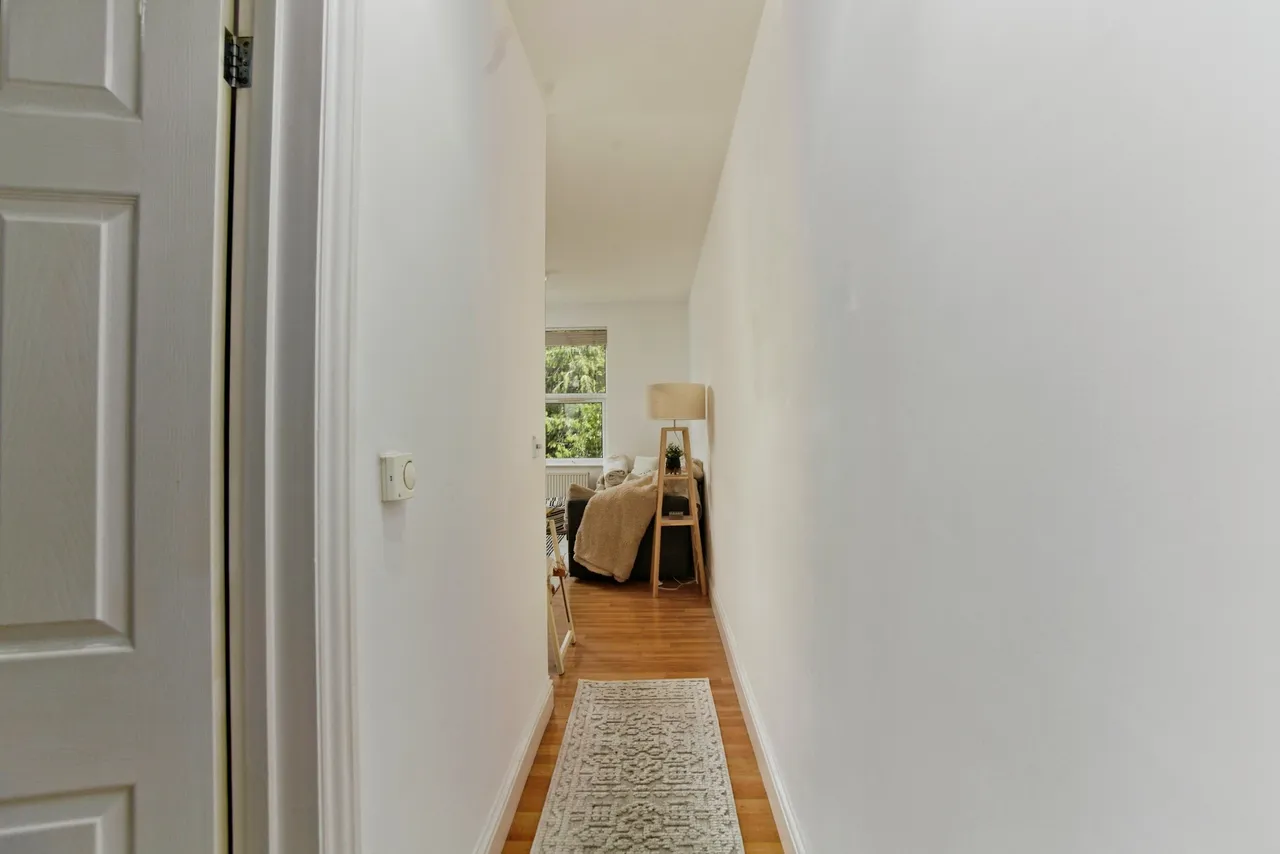 Norbury Crescent, Norbury, SW16, photo 4