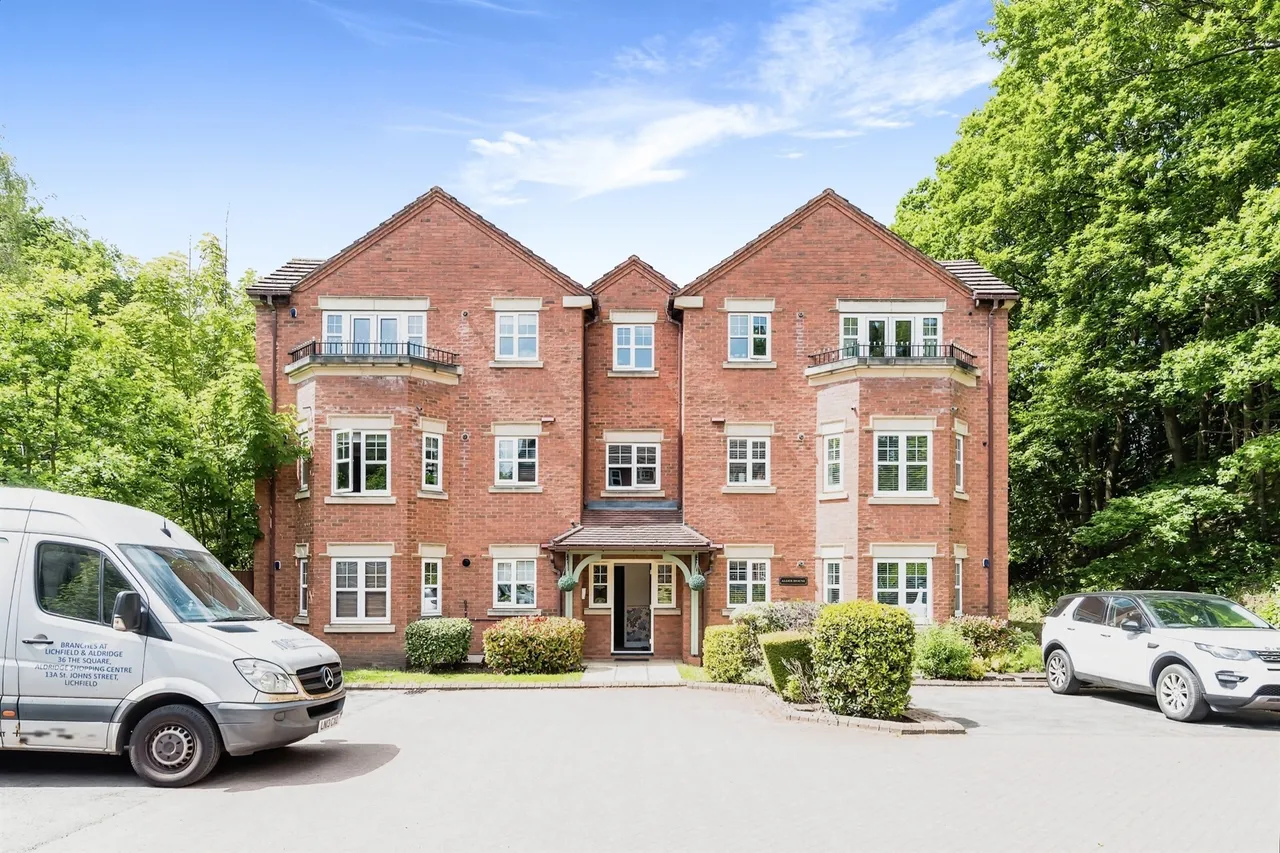 2 bed flat for sale, Horsley Road, Sutton Coldfield, B74