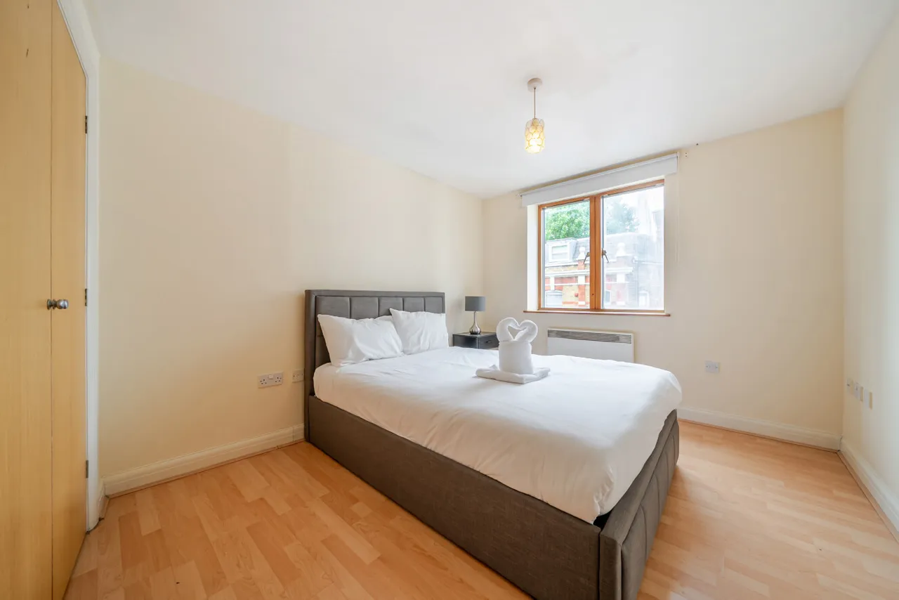 Three Oak Lane, Southwark, SE1, photo 3
