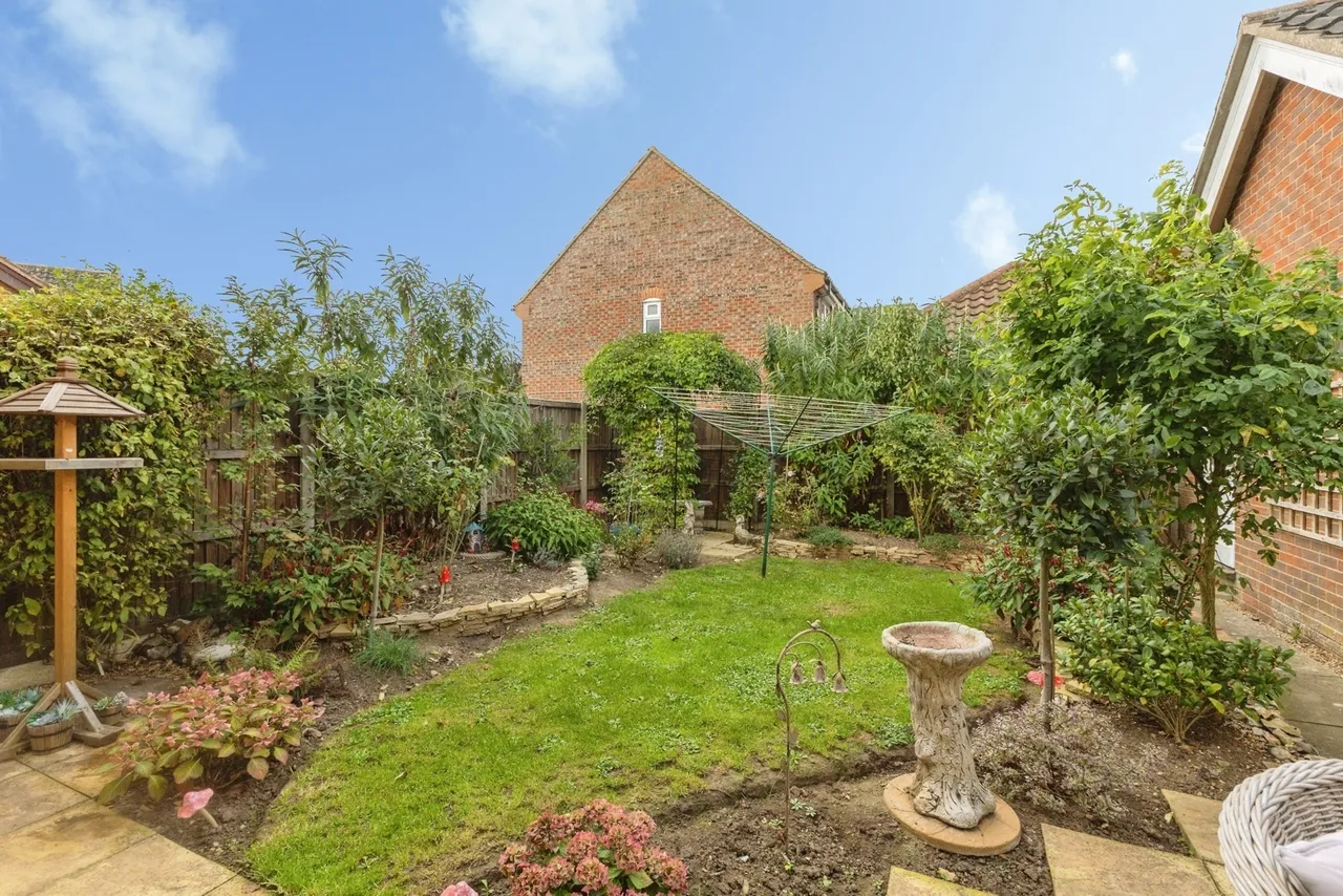 Bramble Way, Wymondham, NR18, photo 6