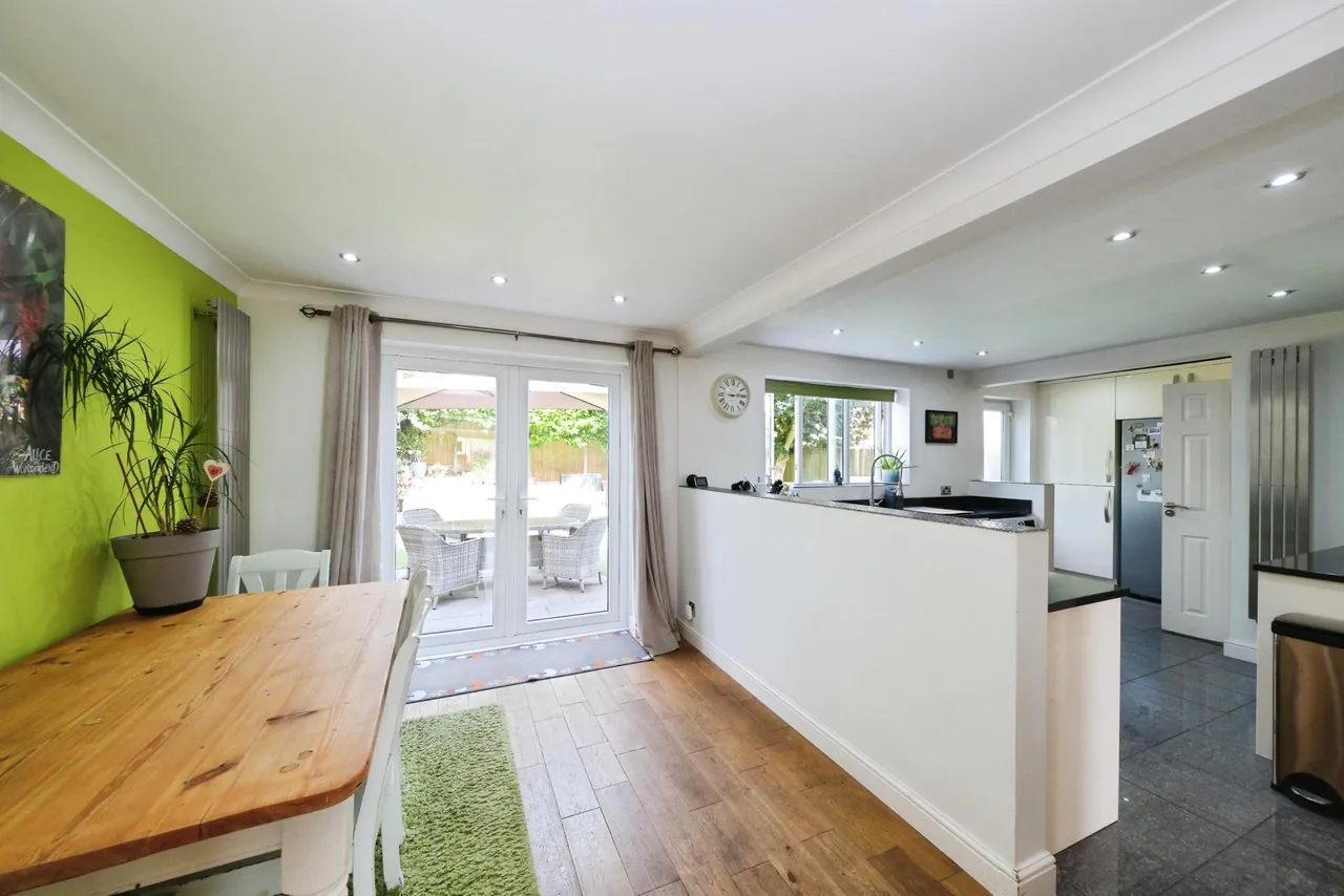 Diamond Avenue, Mansfield, NG21, photo 3