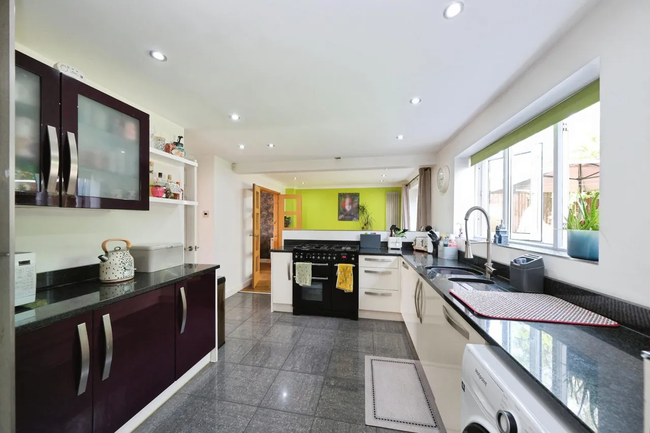 Diamond Avenue, Mansfield, NG21, photo 4