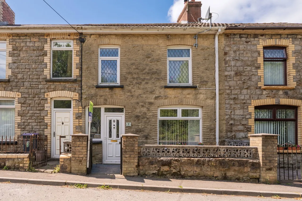Cotterells Houses, Llanover Road, photo 2