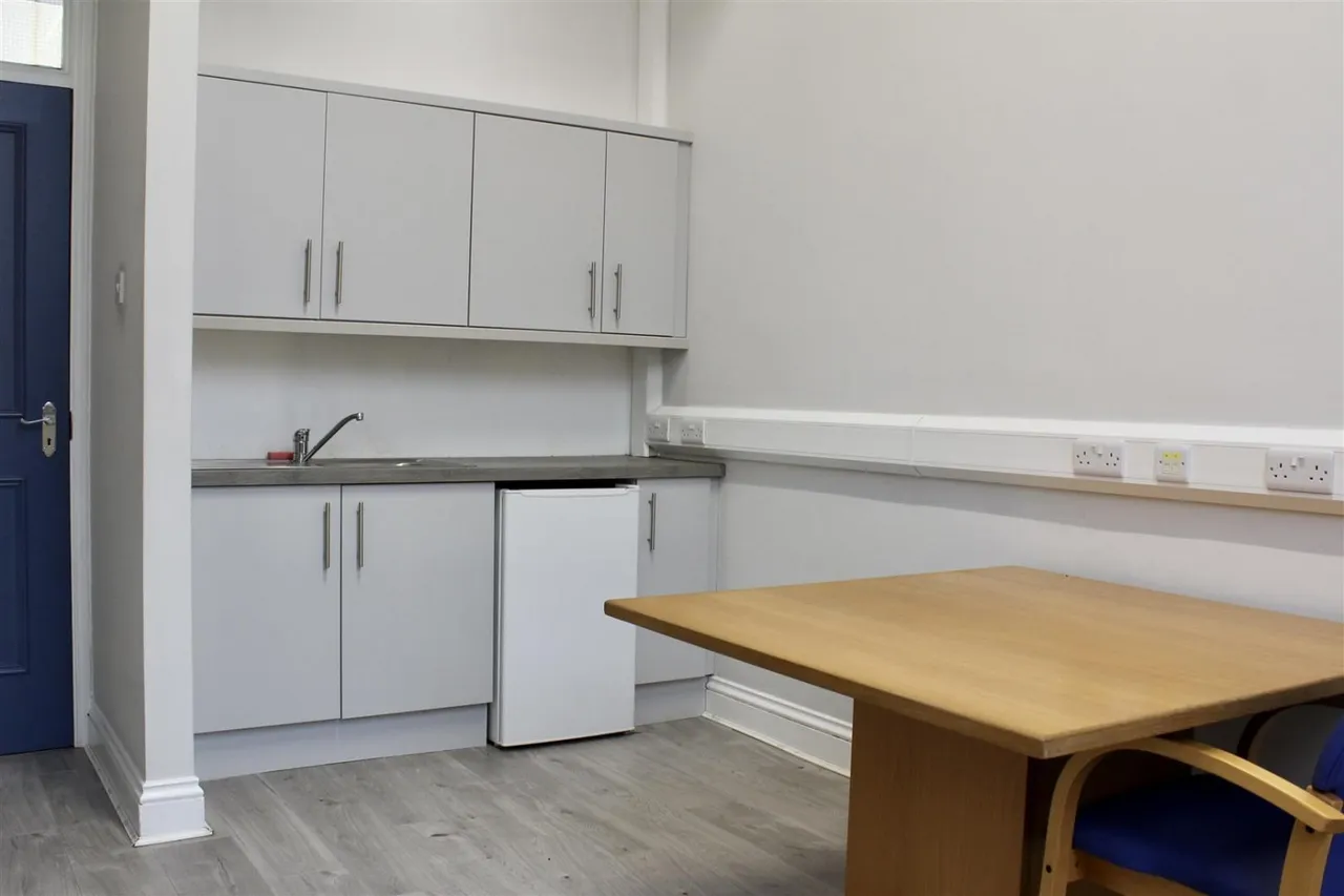 Blakeridge Lane, Batley, WF17, photo 5