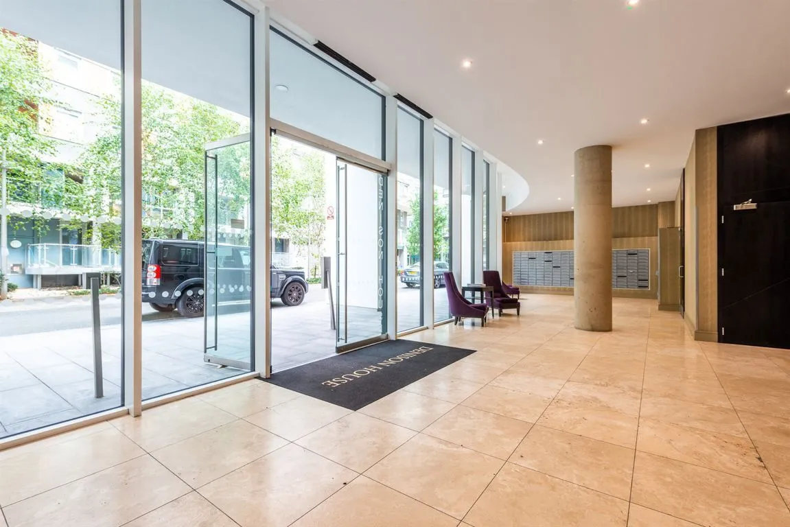 Lanterns Way, Canary Wharf, photo 9