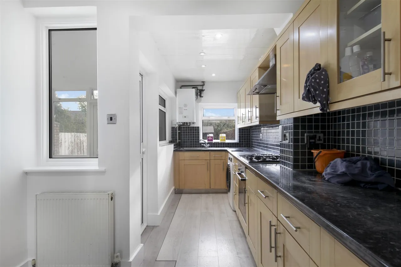 District Road, Wembley, HA0, photo 8