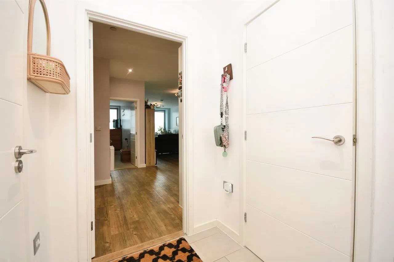 Eagle Way, Great Warley, CM13, photo 7