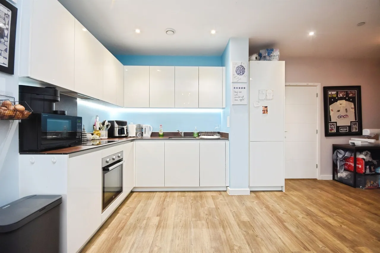 Eagle Way, Great Warley, CM13, photo 2