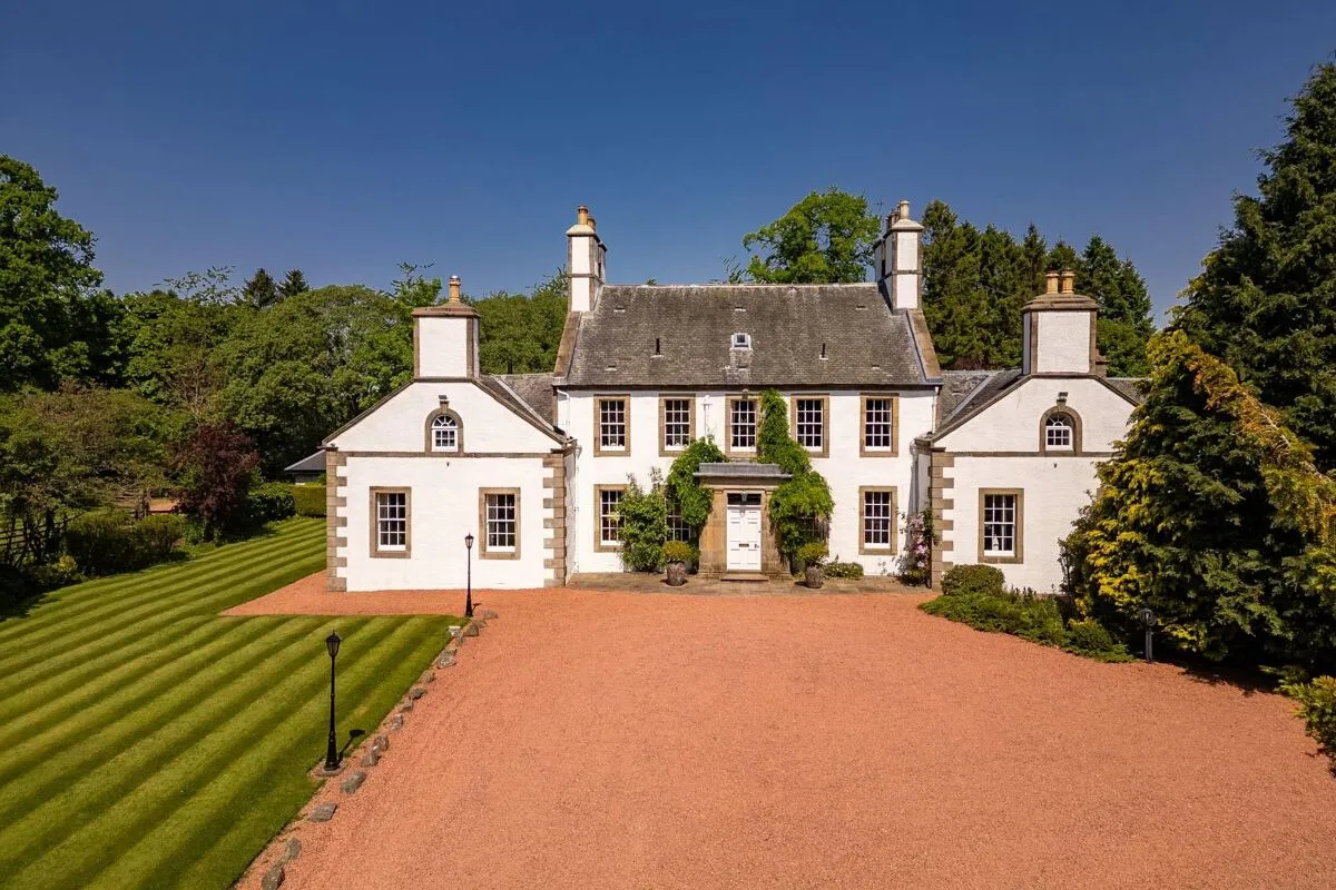 6 bed house for sale, Harburn, West Calder, EH55