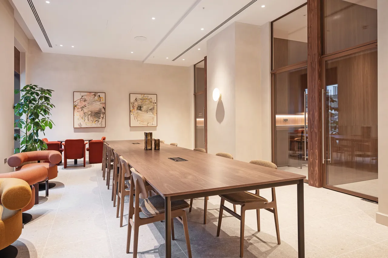 209 Freans House, Pearl Yard, London, photo 9