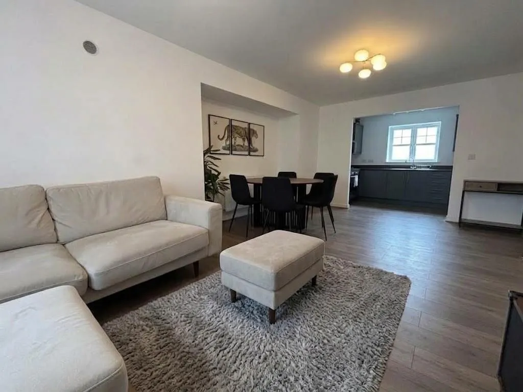 Bianca Court, Mill Hill, NW7, Marchant Close, Mill Hill, NW7, photo 2