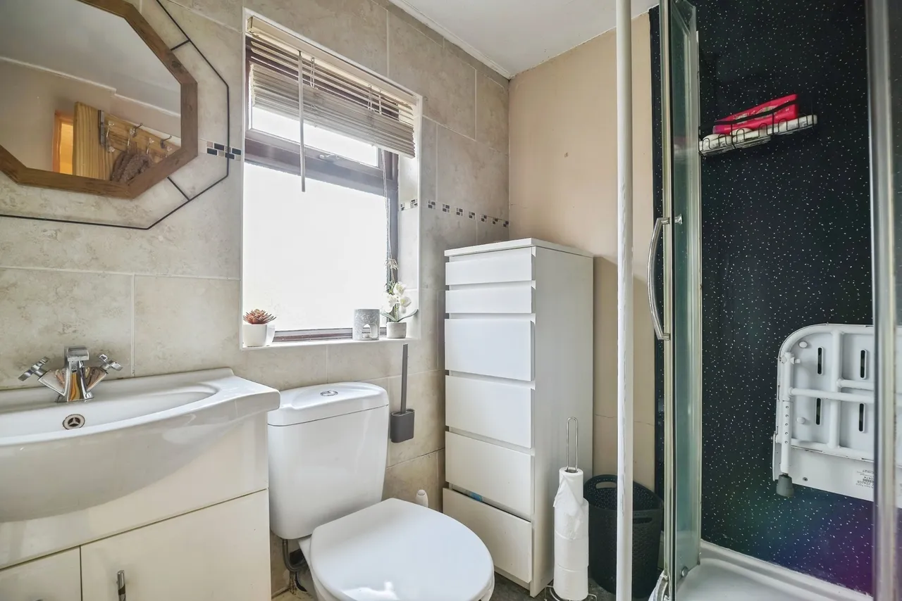Ingram Road, Middlesbrough, North Yorkshire, TS3, photo 9