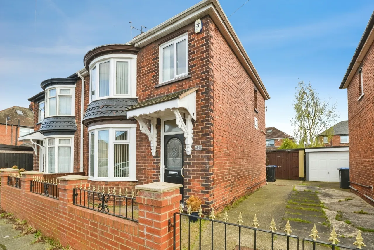 3 bed house for sale — Ingram Road, Middlesbrough, North Yorkshire, TS3
