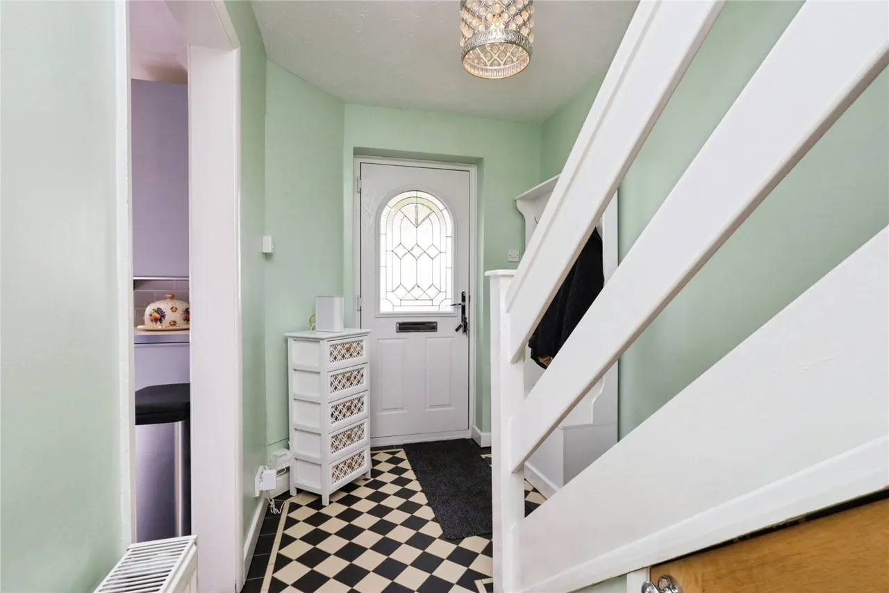 Hunters Way, Uckfield, TN22, photo 7