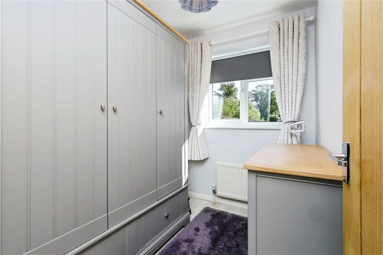 Hunters Way, Uckfield, TN22, photo 10
