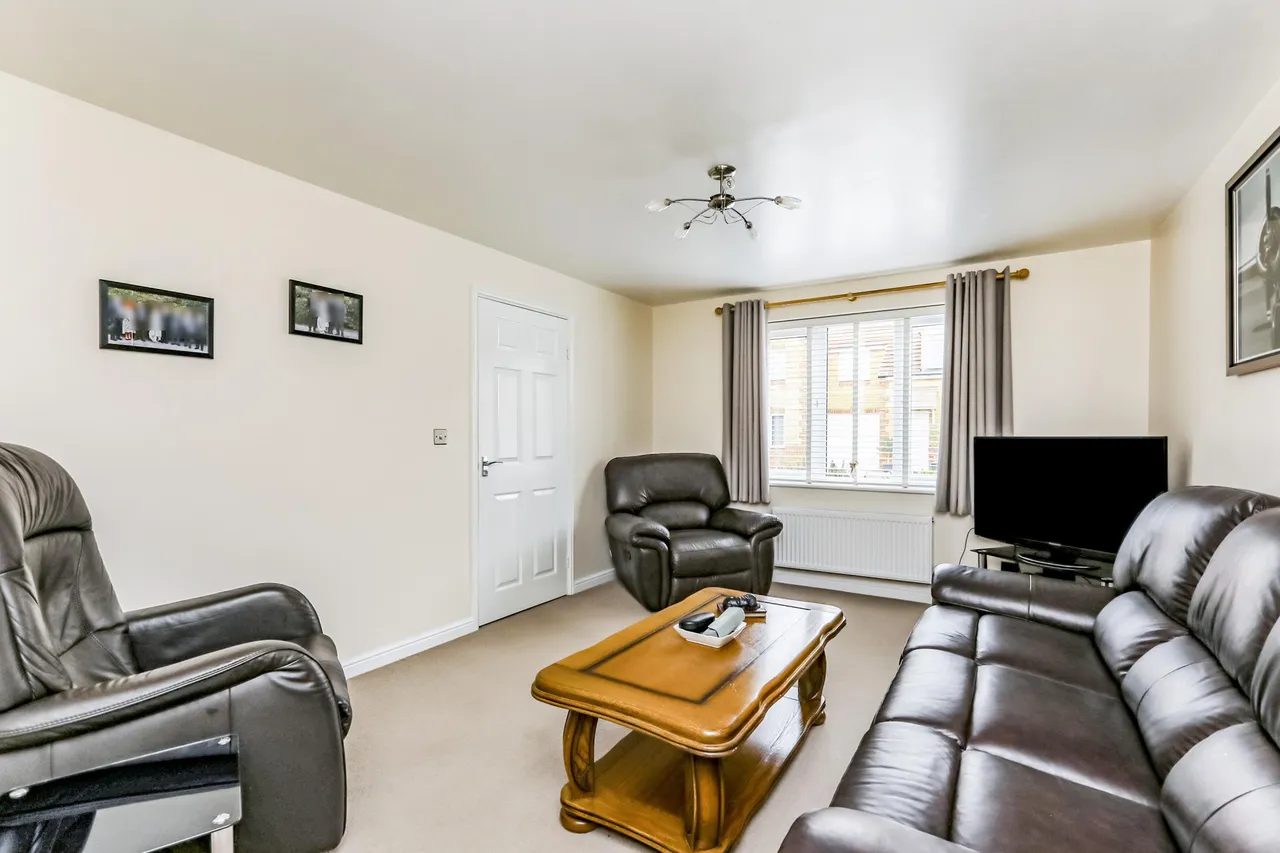 Cemetery Road, Langold, S81, photo 3