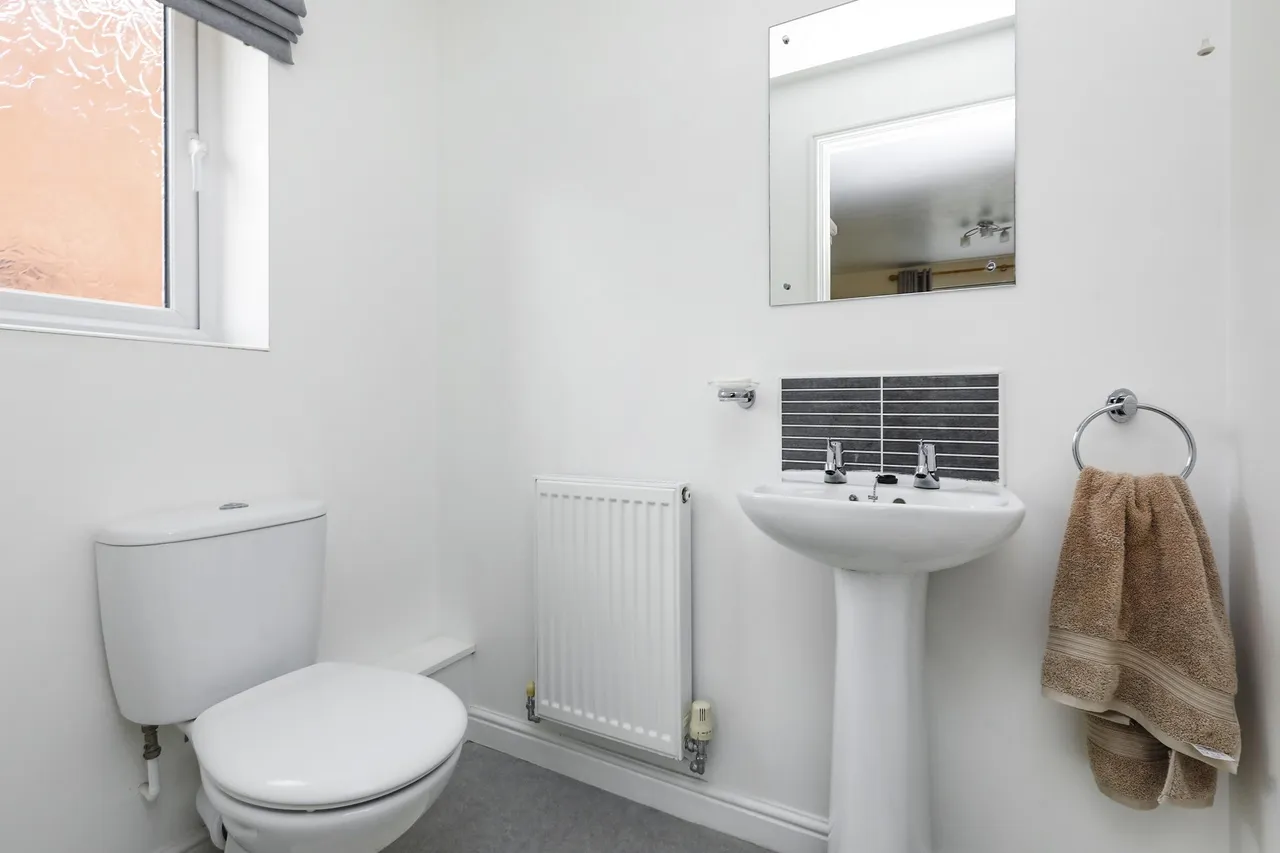 Cemetery Road, Langold, S81, photo 12