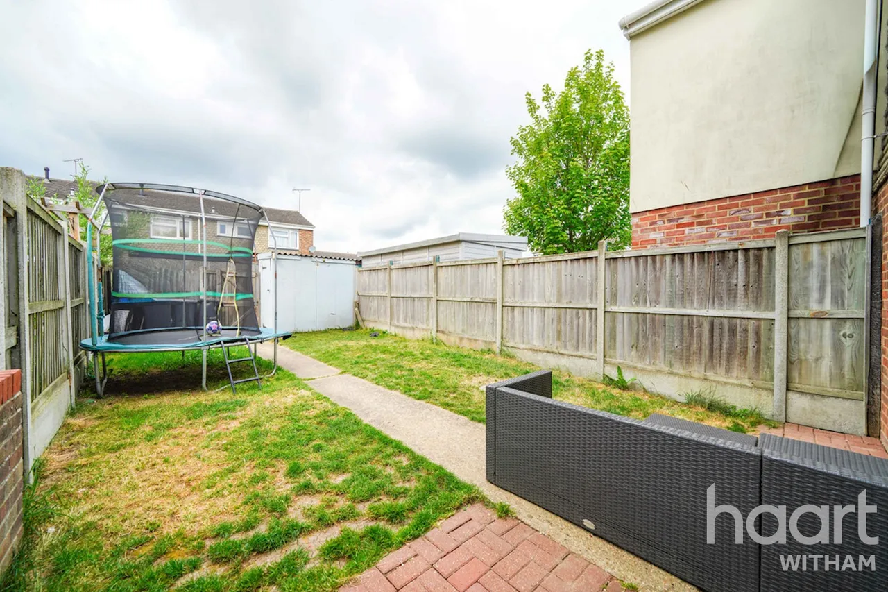 Ness Walk, Witham, CM8, photo 10