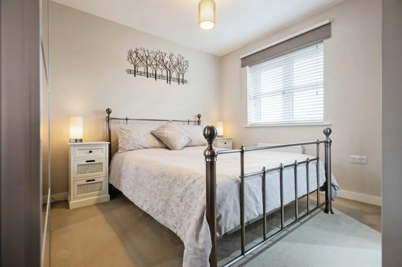 Ayrton Drive, Castle Donington, photo 12