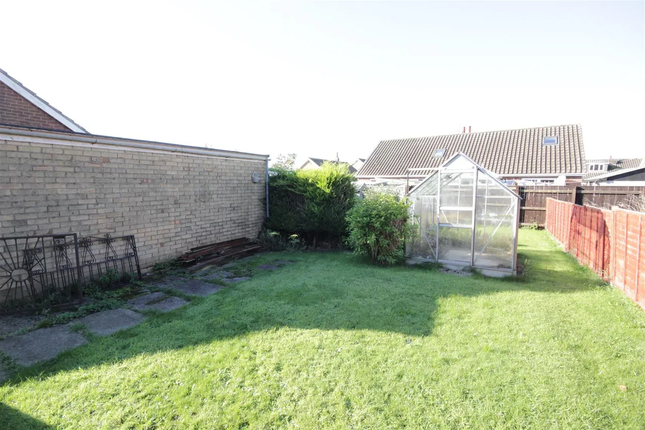 Baronwood Crescent, Beeford, Driffield, photo 10
