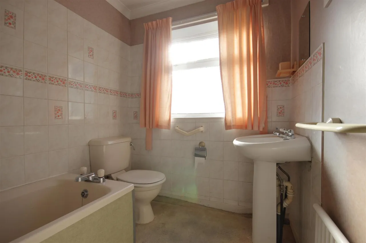 Baronwood Crescent, Beeford, Driffield, photo 9