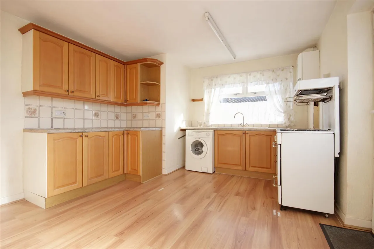 Baronwood Crescent, Beeford, Driffield, photo 5