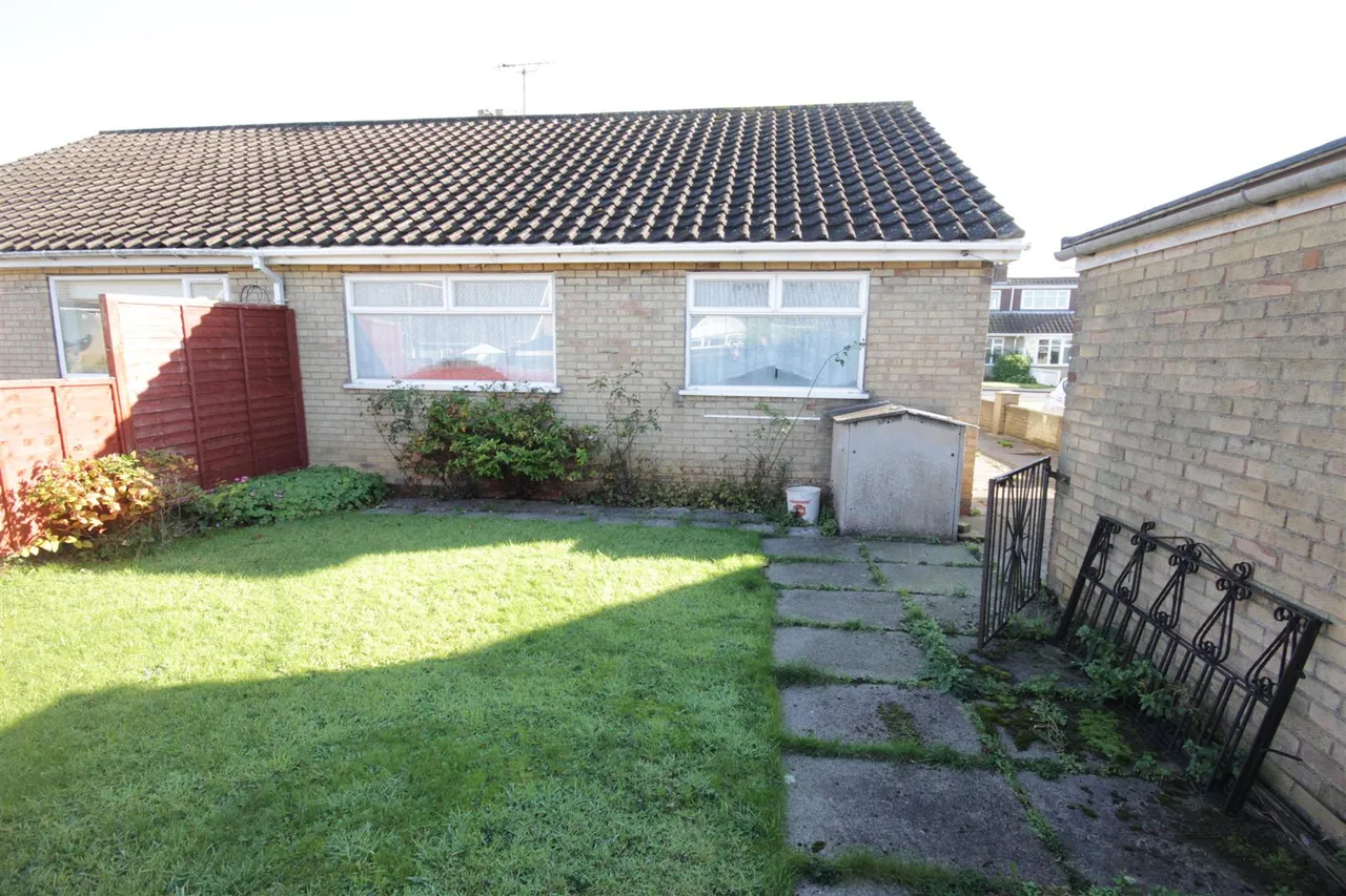 Baronwood Crescent, Beeford, Driffield, photo 11