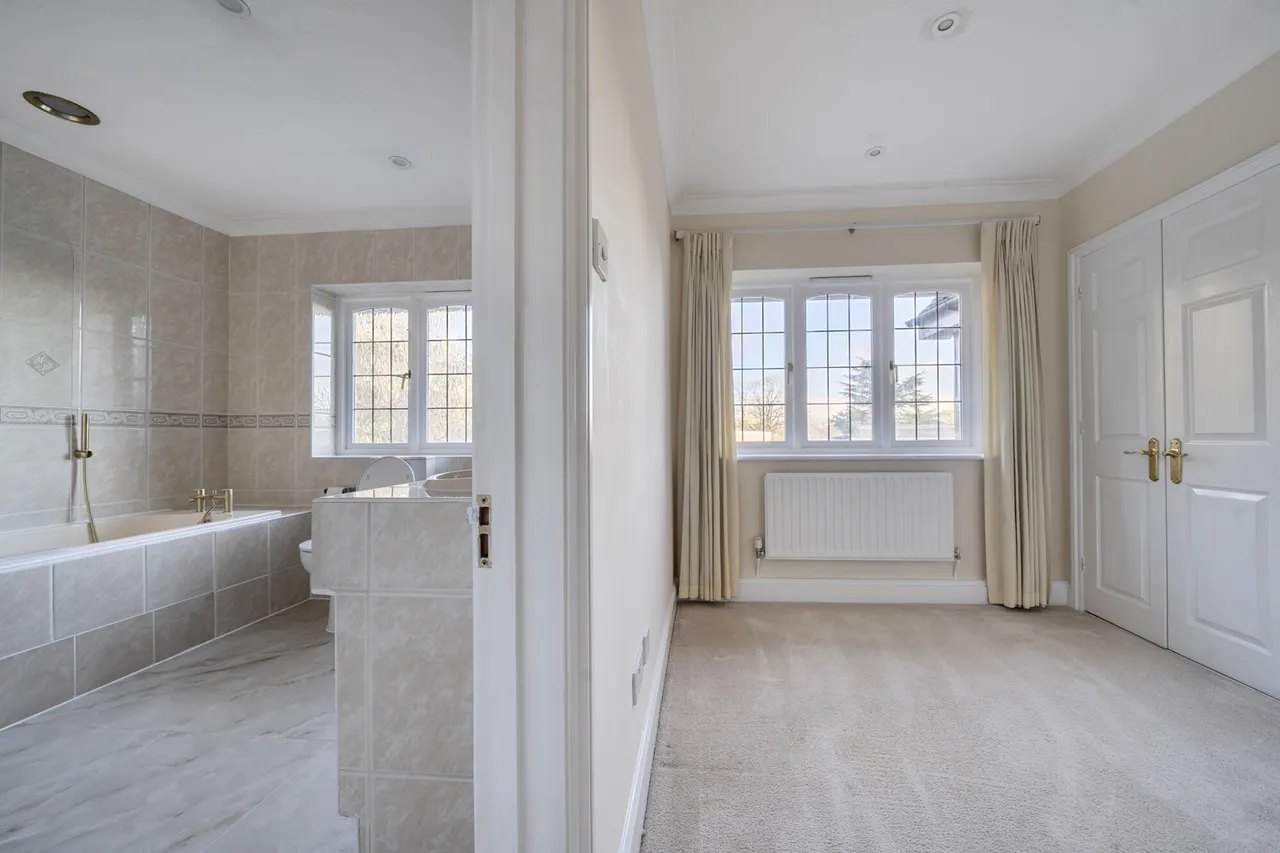 South Park Drive, Gerrards Cross, SL9, photo 16