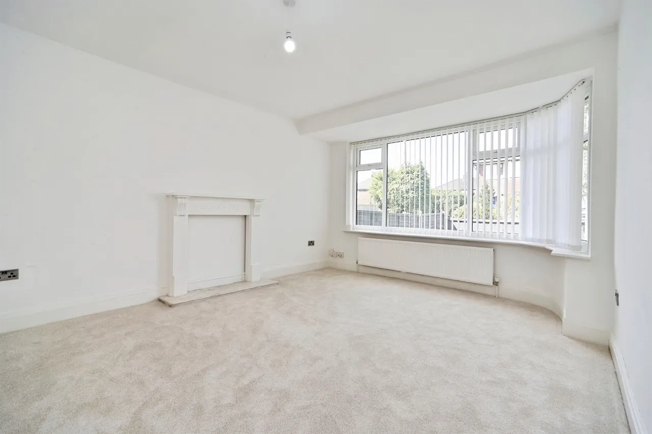 Chatsworth Road, Pudsey, photo 5