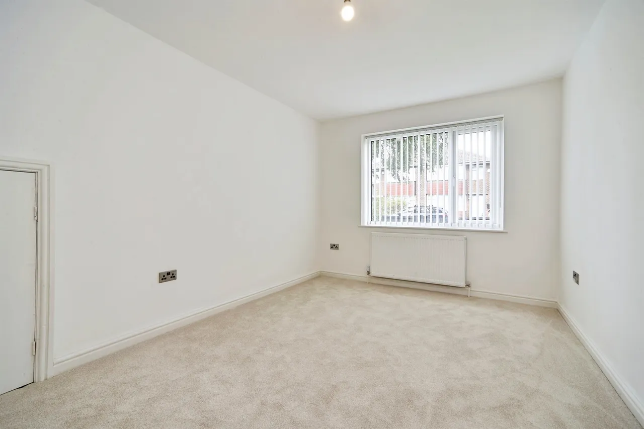 Chatsworth Road, Pudsey, photo 9