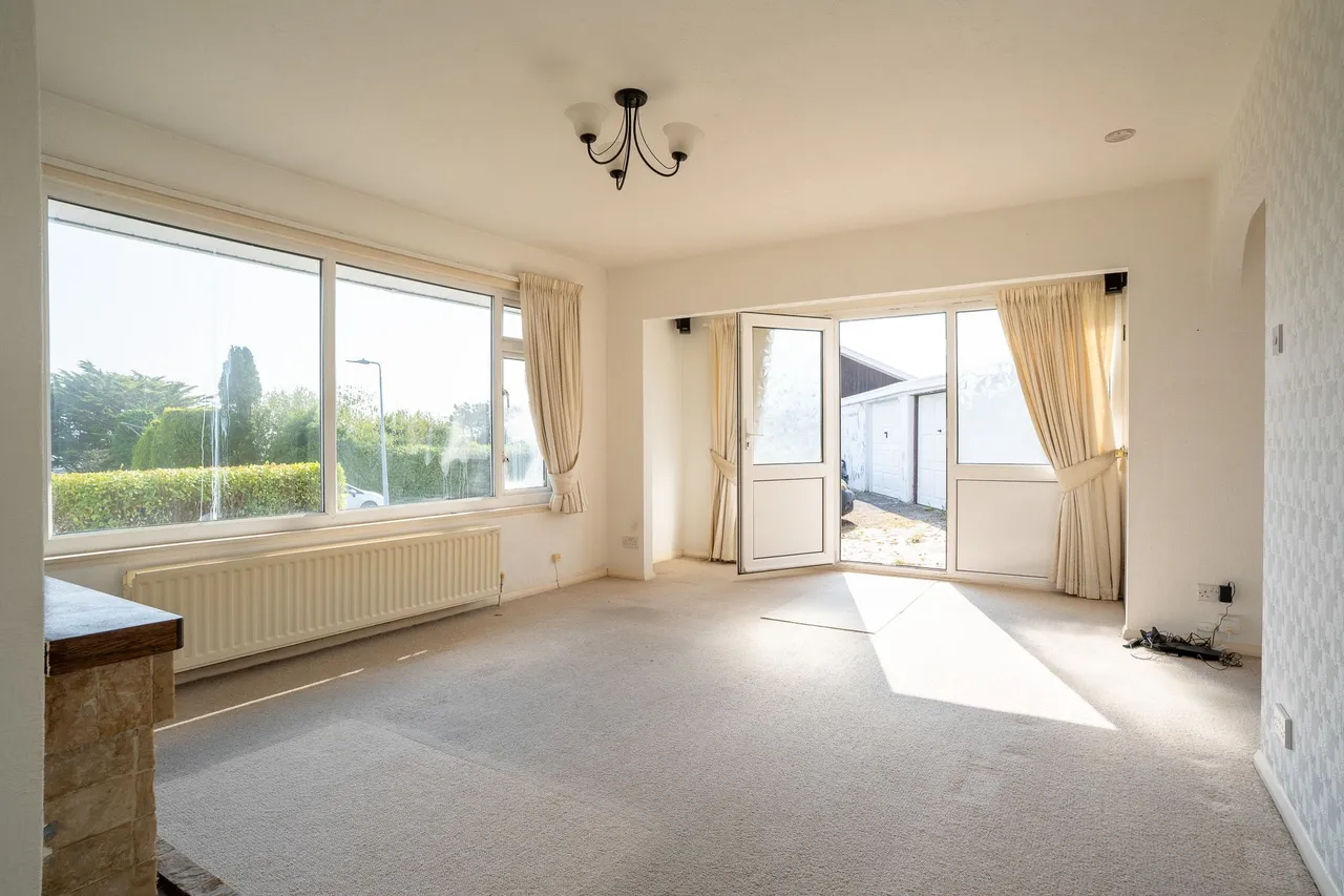 7 (Bay View), Pen Y Bryn Estate, Mynytho, Pwllheli, Gwynedd, LL53 7SE, photo 7