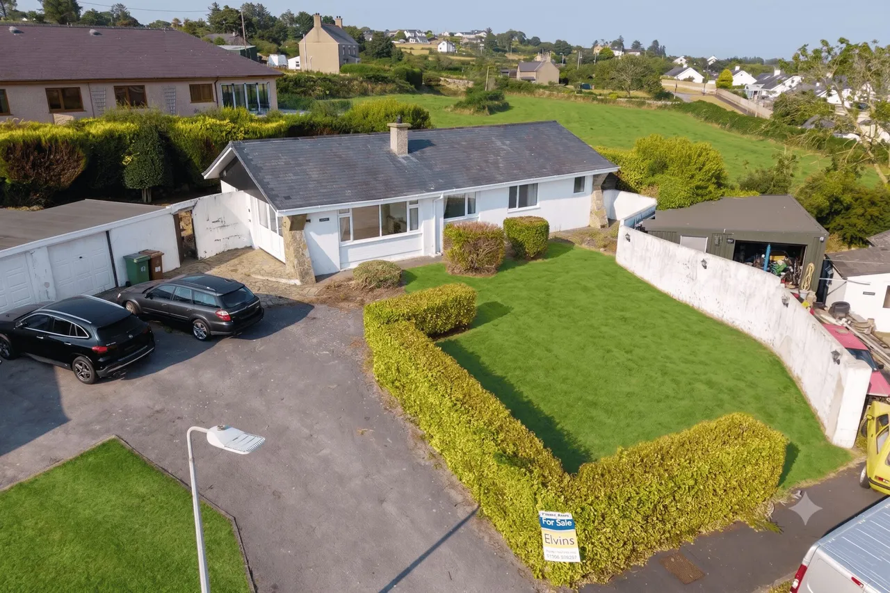 3 bed house for sale — 7 (Bay View), Pen Y Bryn Estate, Mynytho, Pwllheli, Gwynedd, LL53 7SE