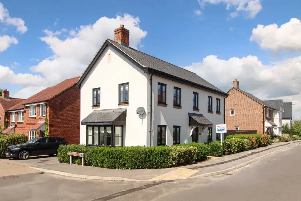 Waring Crescent, Aston Clinton, Buckinghamshire, HP22 0AB, photo 18