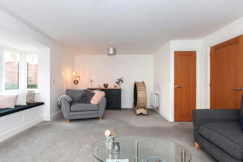 Waring Crescent, Aston Clinton, Buckinghamshire, HP22 0AB, photo 16