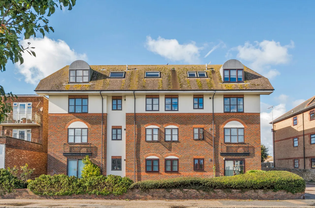 South Street, Lancing, BN15, photo 15