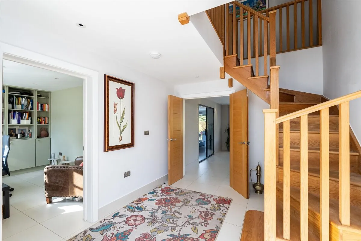 Boughton Hall Avenue, Send, GU23, photo 12