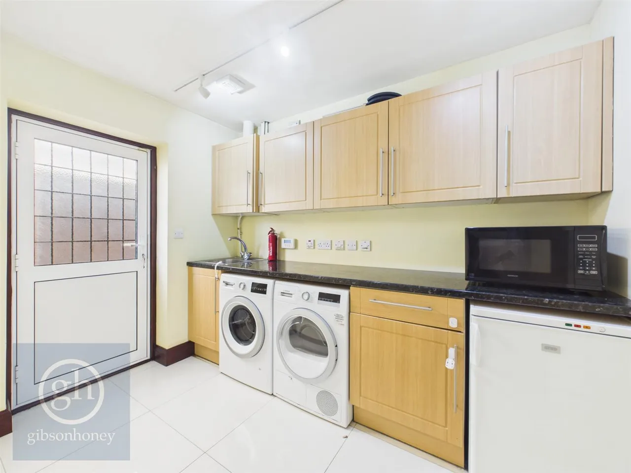 Sharps Lane, Ruislip, HA4 7JB, photo 9