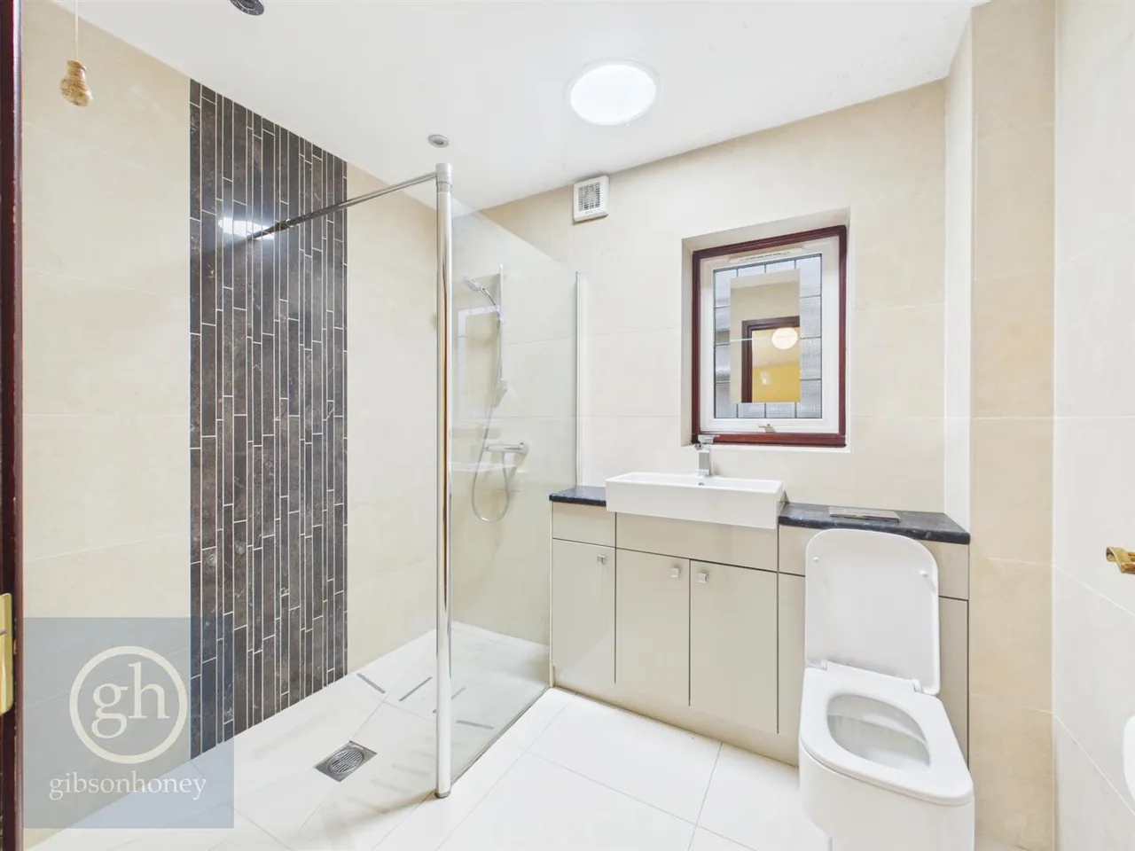 Sharps Lane, Ruislip, HA4 7JB, photo 11