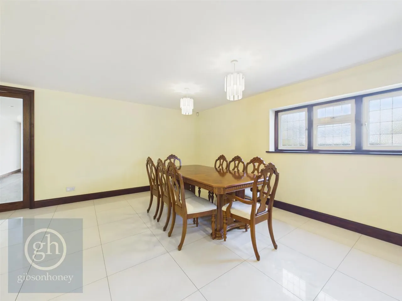 Sharps Lane, Ruislip, HA4 7JB, photo 15