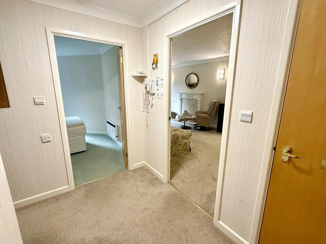 Alexandria Court, BH22, photo 10
